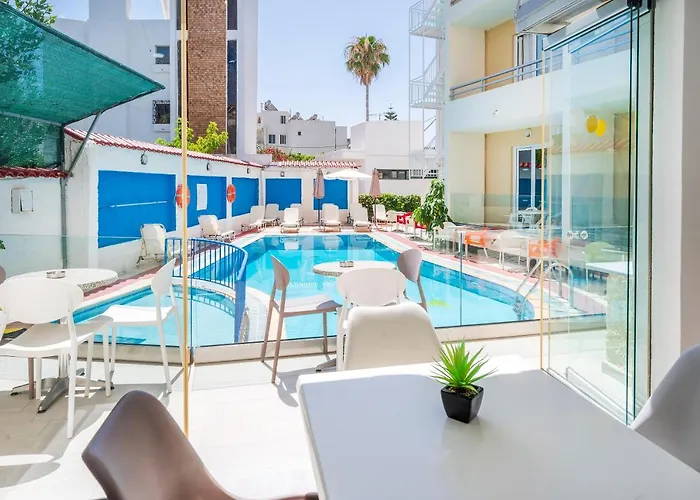 Koala 2* コス・タウン